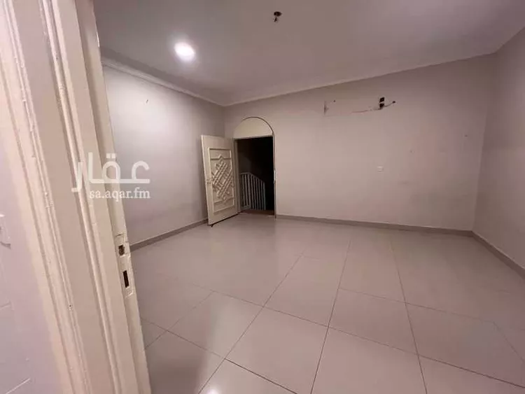 شقة للإيجار في شارع عبدالله ابن سعود, حي الفيصلية, مدينة الدرعية, منطقة الرياض صورة 2