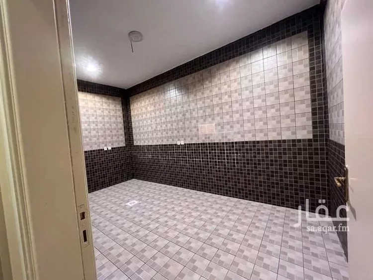 شقة للإيجار في شارع عمار بن ياسر, حي ظهرة العودة شرق, مدينة الدرعية, منطقة الرياض صورة 3