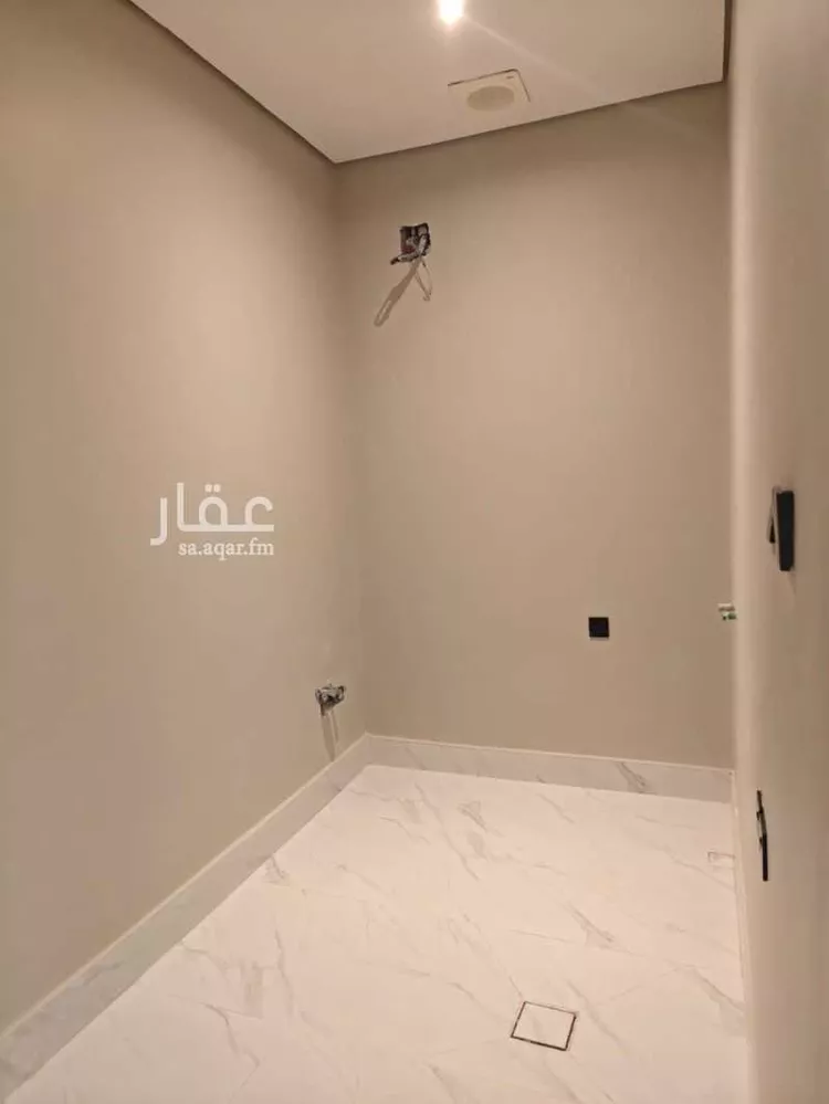 دور للإيجار في شارع عبدالرحمن بن سلامة, حي العارض, مدينة الرياض, منطقة الرياض 8