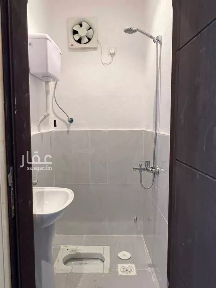 غرفة للإيجار في شارع قدير ، حي الرياض ، جدة ، جدة