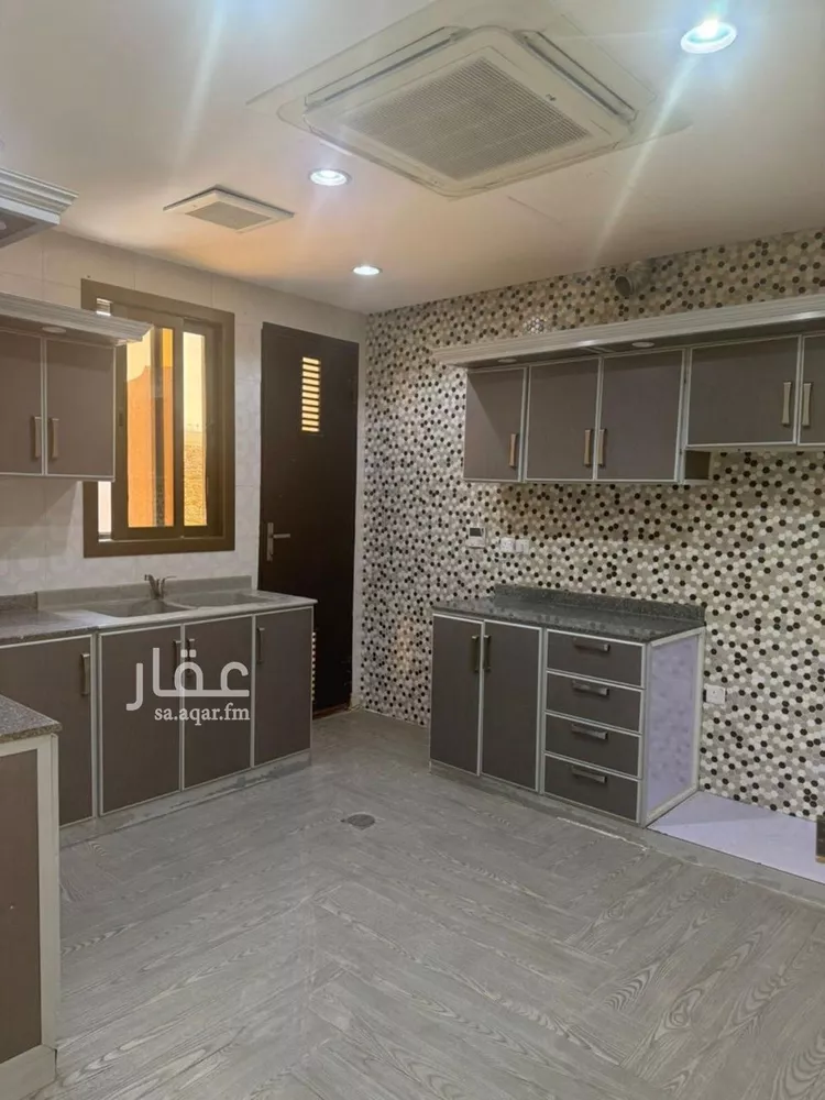 شقة للإيجار في شارع حسين المالكي, حي القيروان, مدينة الرياض, منطقة الرياض صورة 5