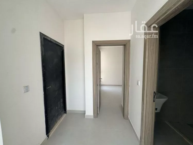 فيلا للإيجار في شارع 580, حي مطار الملك خالد الدولي, مدينة الرياض, منطقة الرياض صورة 3