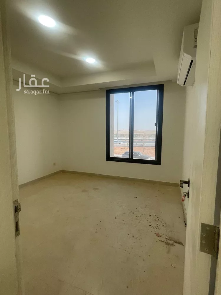 فيلا للإيجار في شارع 580, حي مطار الملك خالد الدولي, مدينة الرياض, منطقة الرياض