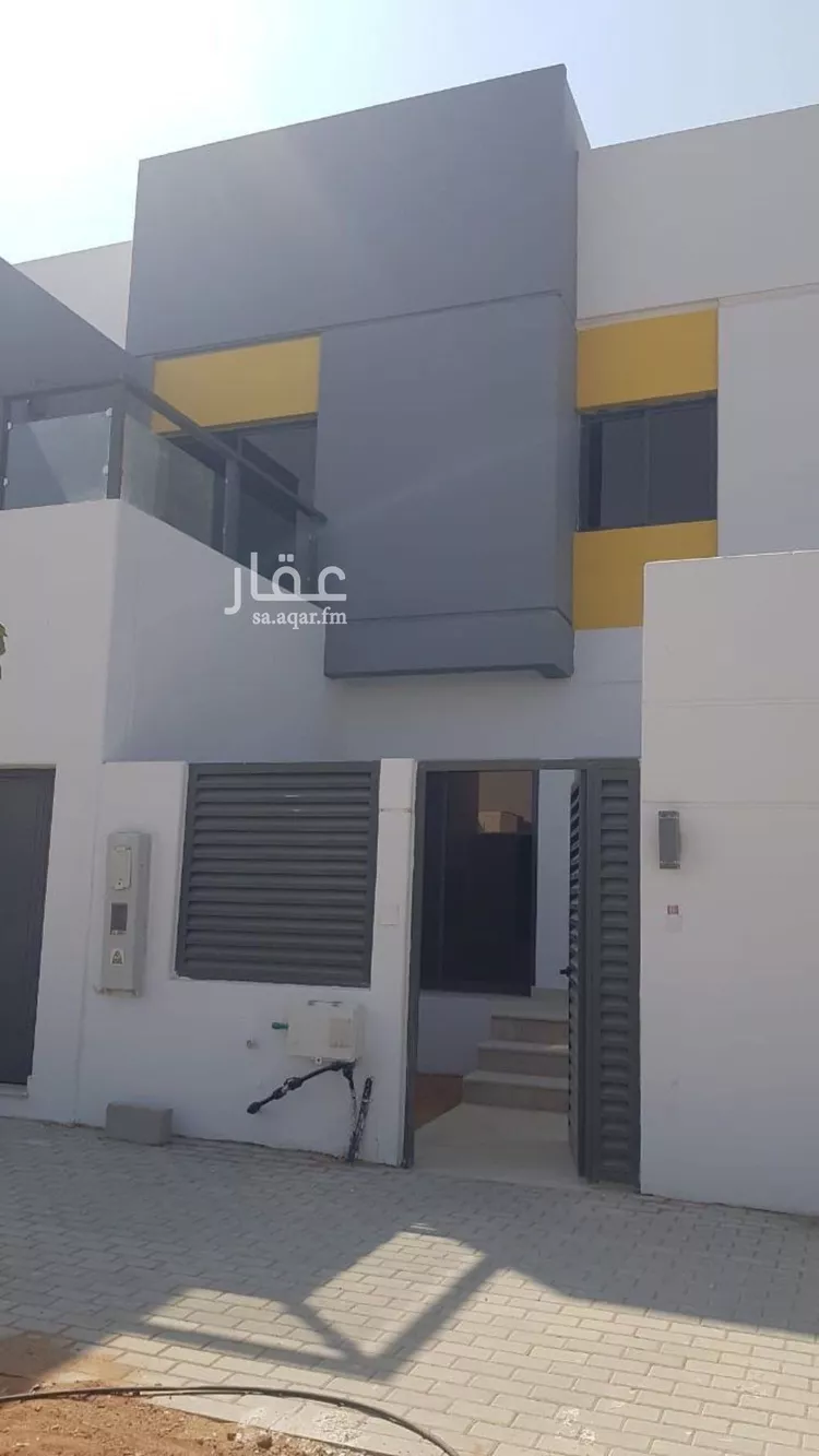 فيلا للإيجار في شارع 580, حي مطار الملك خالد الدولي, مدينة الرياض, منطقة الرياض