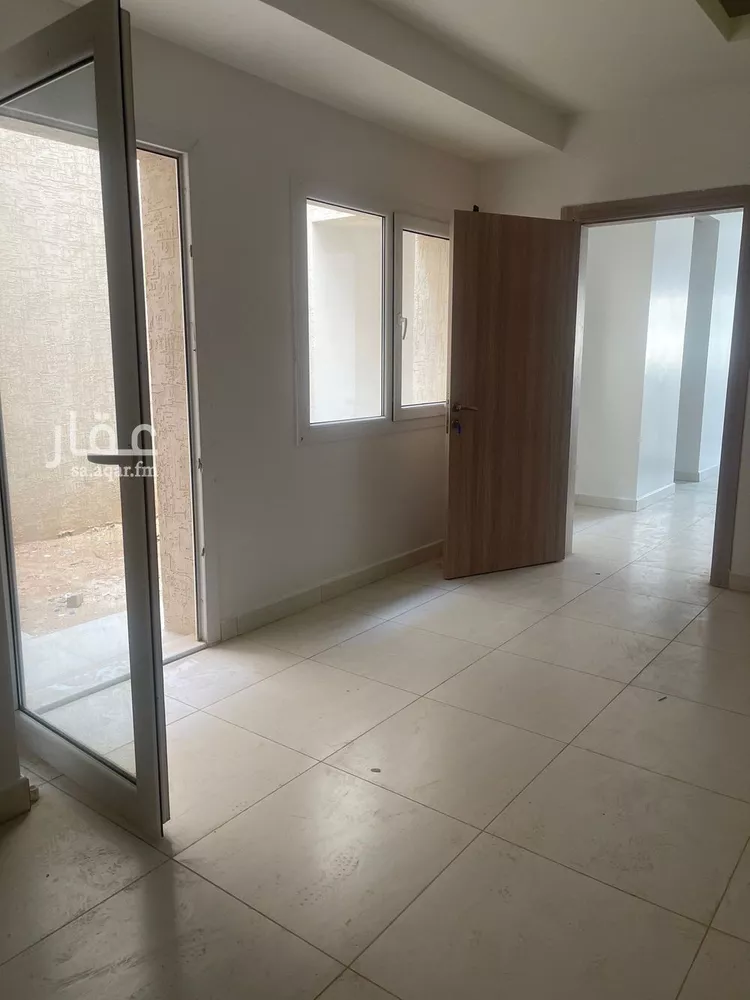 فيلا للإيجار في شارع عبدالحق الجاوي, حي مطار الملك خالد الدولي, مدينة الرياض, منطقة الرياض