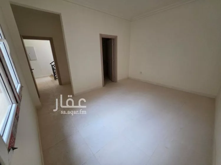 فيلا للإيجار في شارع 580, حي مطار الملك خالد الدولي, مدينة الرياض, منطقة الرياض صورة 2