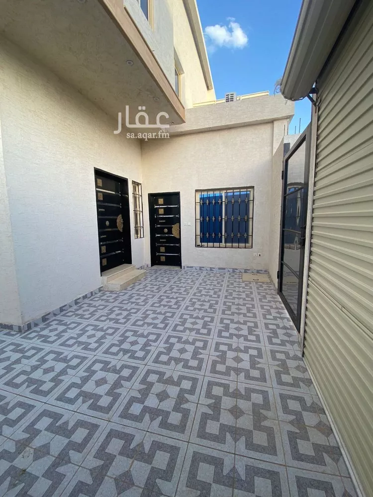 فيلا للبيع في شارع إبرهيم بن أحمد البرهان, حي المهدية, مدينة الرياض, منطقة الرياض صورة 3