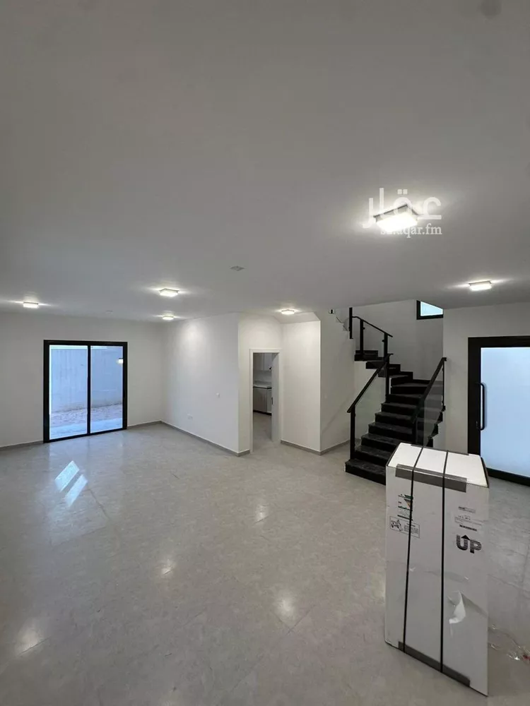 فيلا للإيجار في شارع 580, حي مطار الملك خالد الدولي, مدينة الرياض, منطقة الرياض