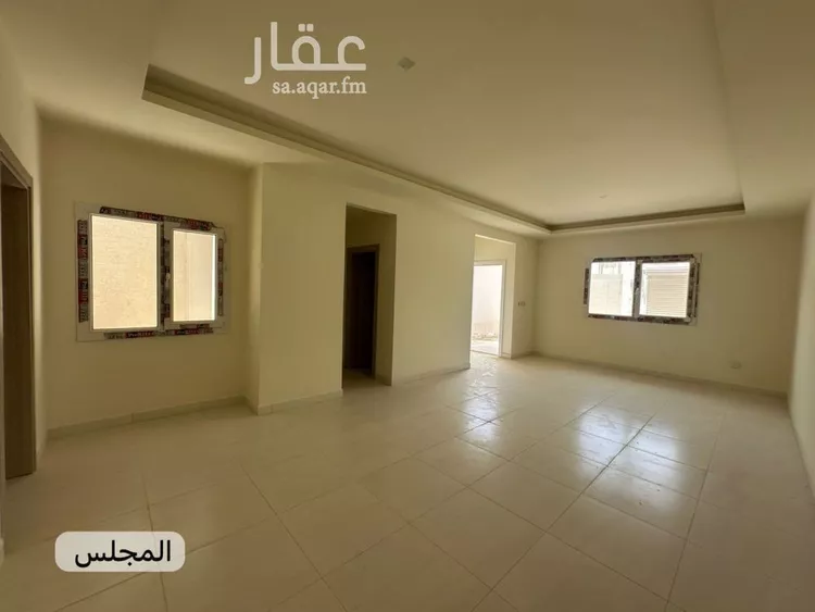 فيلا للإيجار في شارع 580, حي مطار الملك خالد الدولي, مدينة الرياض, منطقة الرياض