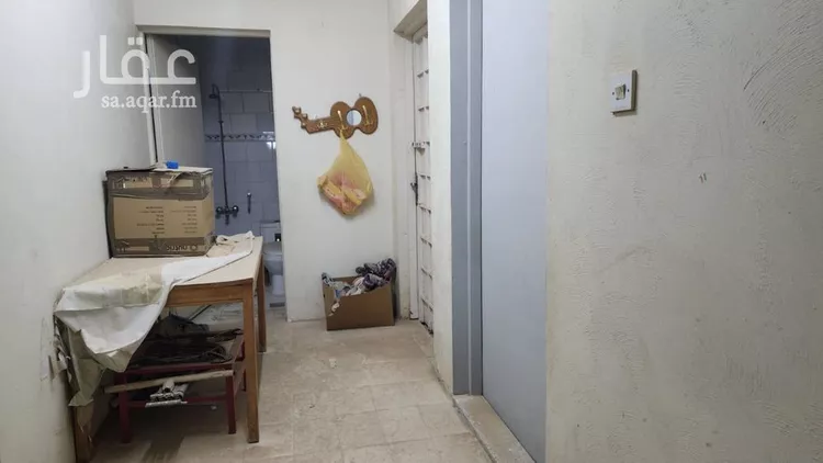 فيلا للبيع في شارع شهيد الدين ثم الوطن عبدالمغنى عواض الث, حي الشهداء, مدينة الرياض, منطقة الرياض صورة 3