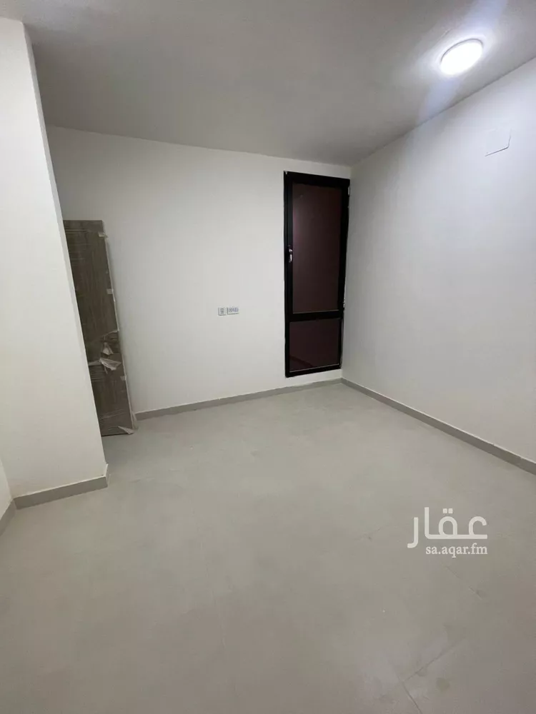 فيلا للإيجار في شارع حجر بن حنظلة, حي مطار الملك خالد الدولي, مدينة الرياض, منطقة الرياض