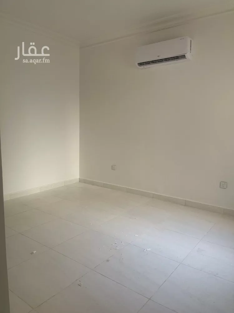 فيلا للبيع في شارع 580, حي مطار الملك خالد الدولي, مدينة الرياض, منطقة الرياض صورة 4