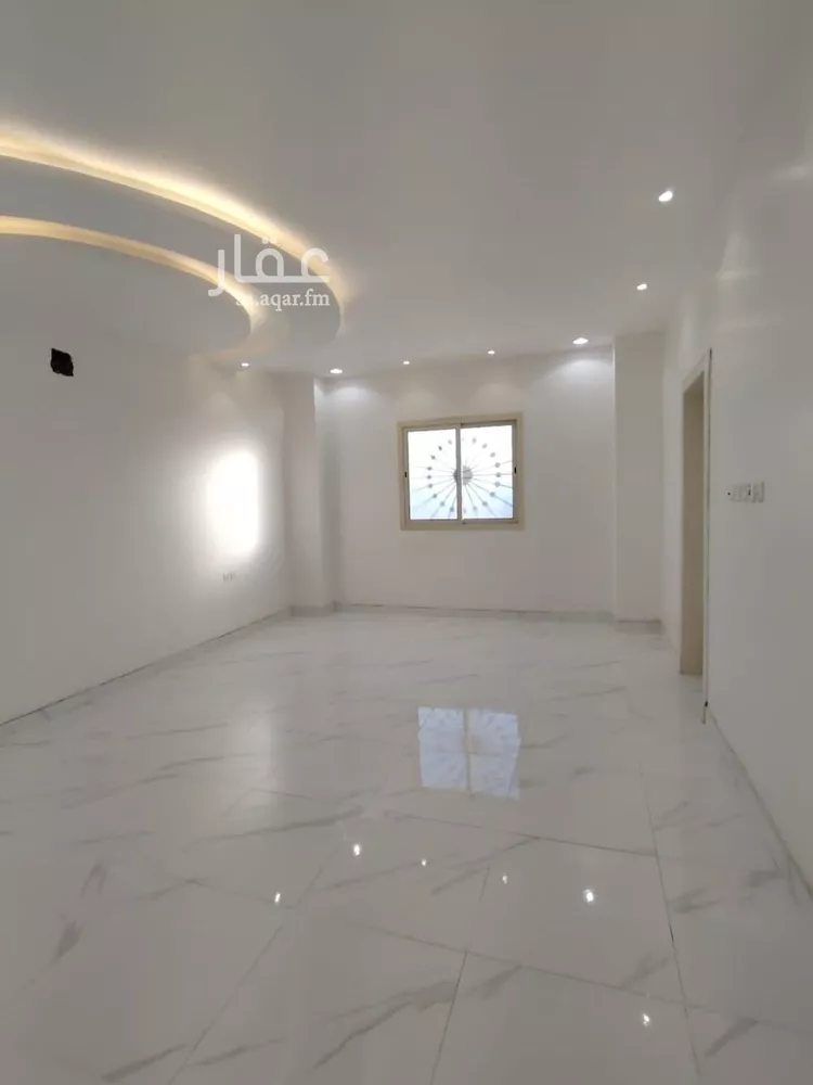 فيلا للبيع في شارع إبرهيم بن أحمد البرهان, حي المهدية, مدينة الرياض, منطقة الرياض صورة 2