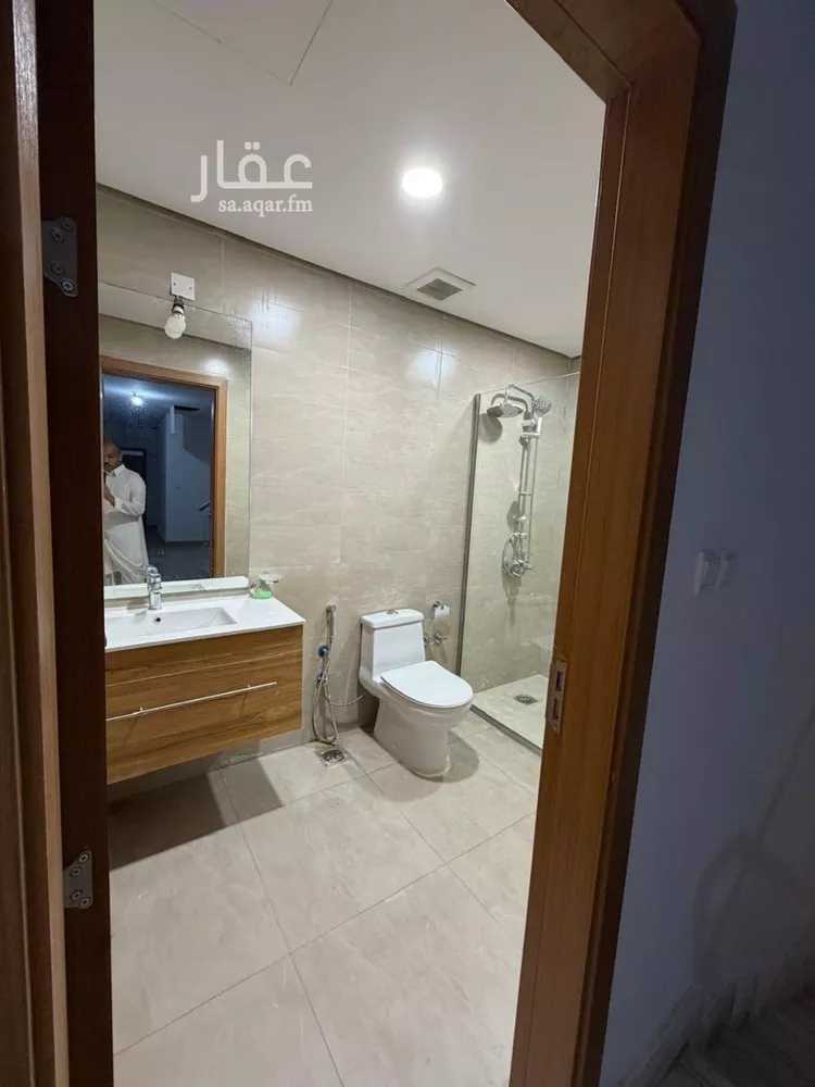 فيلا للإيجار في شارع 580, حي مطار الملك خالد الدولي, مدينة الرياض, منطقة الرياض صورة 3