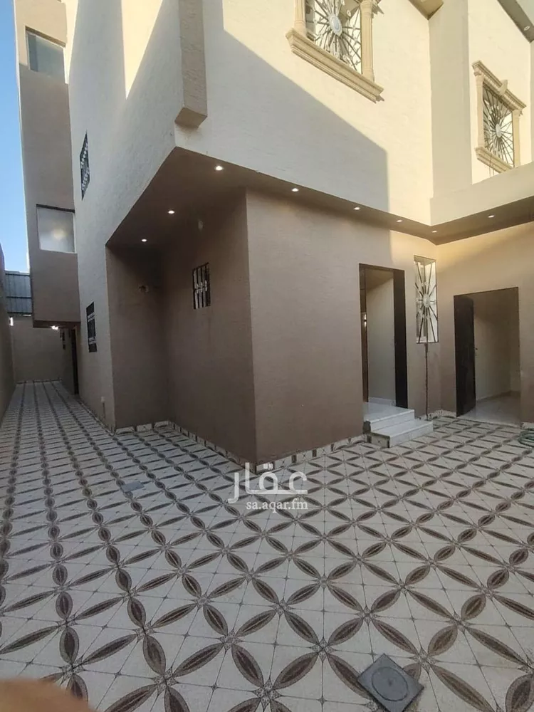 فيلا للبيع في شارع إبرهيم بن أحمد البرهان, حي المهدية, مدينة الرياض, منطقة الرياض صورة 4