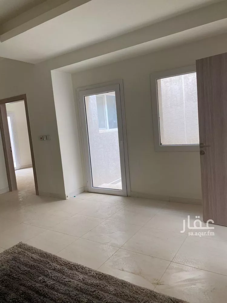 فيلا للإيجار في شارع 580, حي مطار الملك خالد الدولي, مدينة الرياض, منطقة الرياض 1 صورة