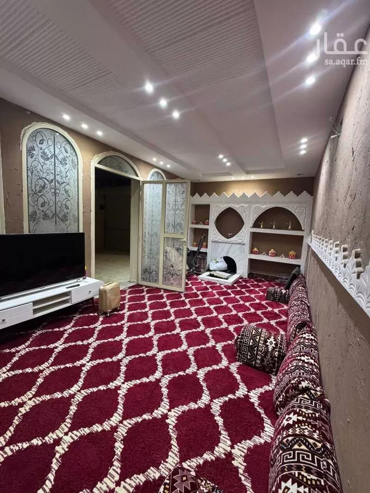 فيلا للإيجار في شارع بركة بن نزار, حي عكاظ, مدينة الرياض, منطقة الرياض صورة 2