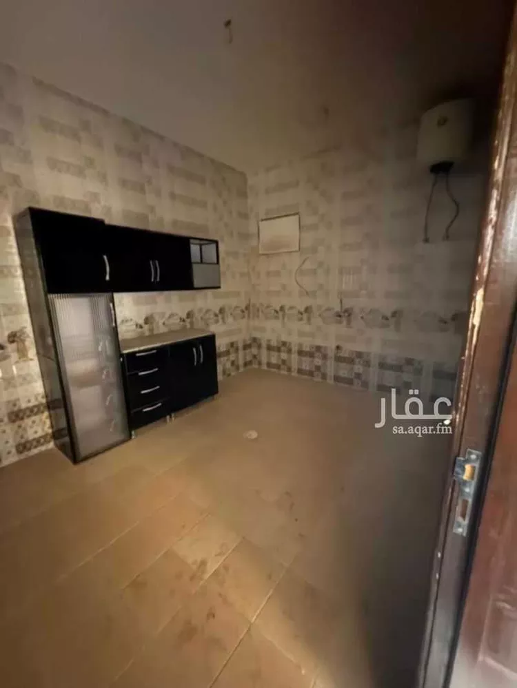 شقة للإيجار في شارع ابن كثير المكي, حي عكاظ, مدينة الرياض, منطقة الرياض صورة 5