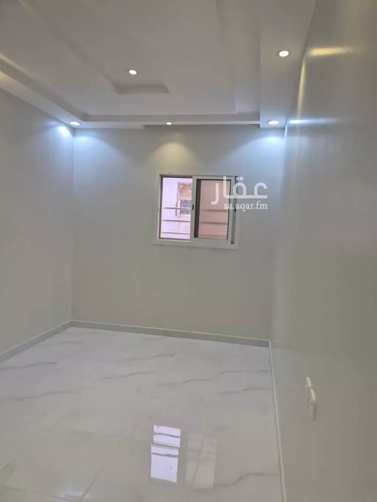شقة للإيجار في شارع طياش, حي عكاظ, مدينة الرياض, منطقة الرياض