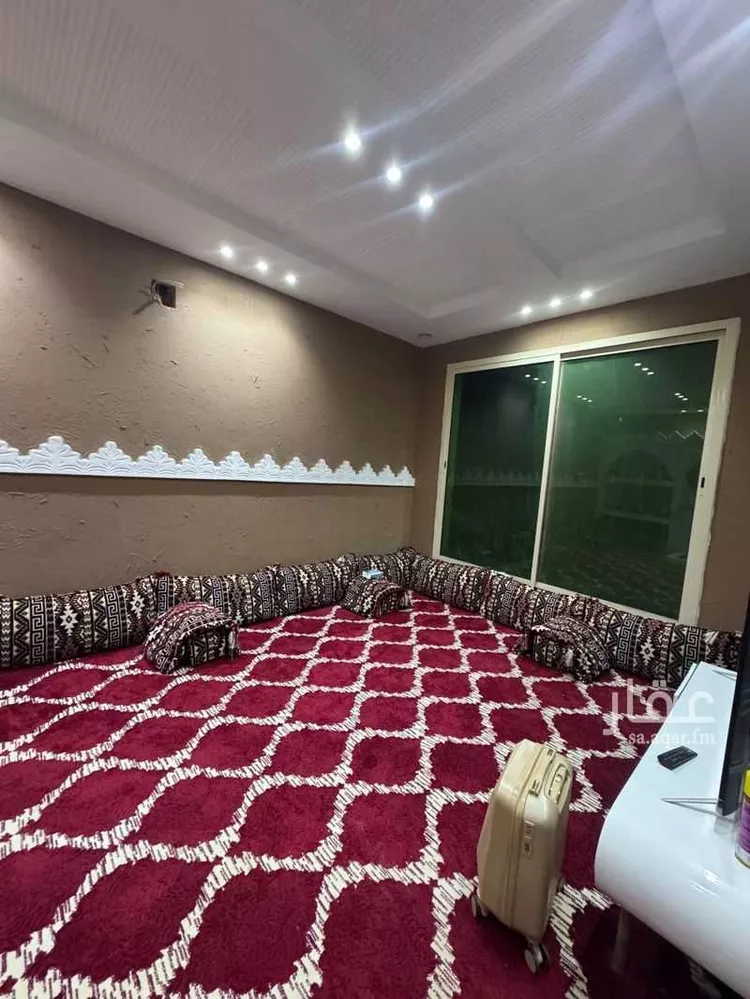 فيلا للإيجار في شارع بركة بن نزار, حي عكاظ, مدينة الرياض, منطقة الرياض صورة 5