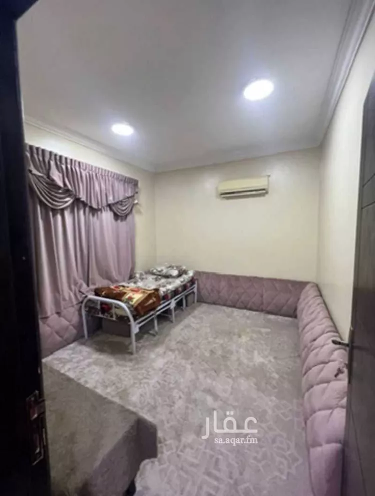 دور للبيع في شارع القطان, حي طويق, مدينة الرياض, منطقة الرياض 8