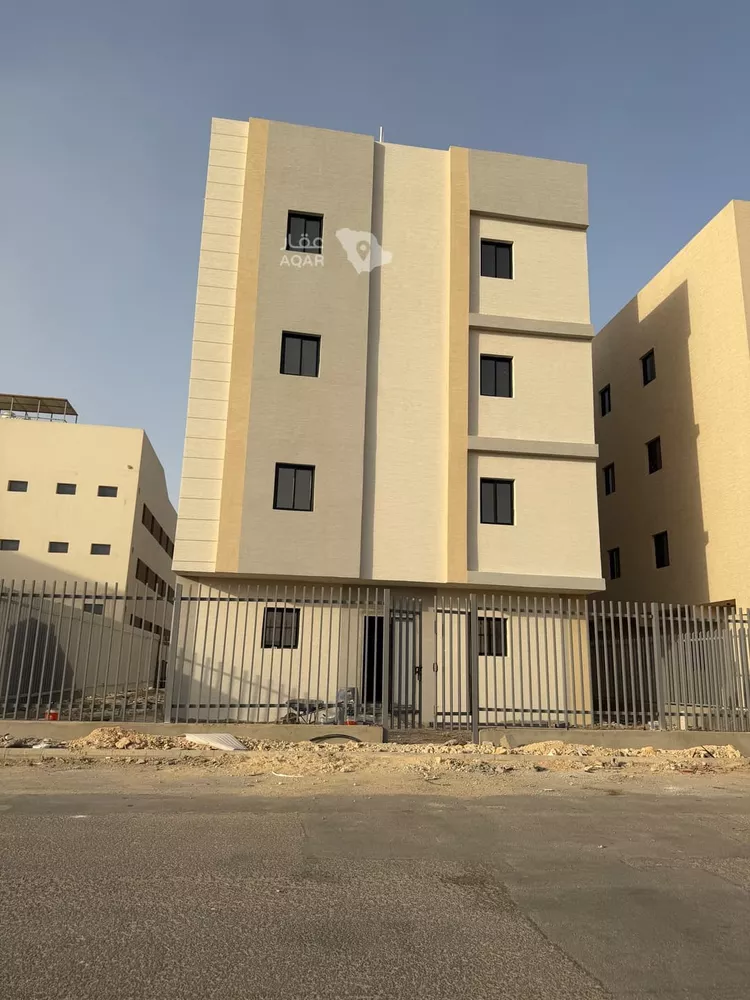 Building for Sale in Riyadh New Industrial Area