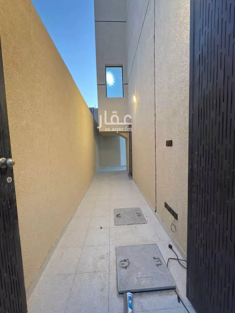 دور للبيع في شارع طريق بورسعيد, حي طيبة, مدينة الرياض, منطقة الرياض صورة 5