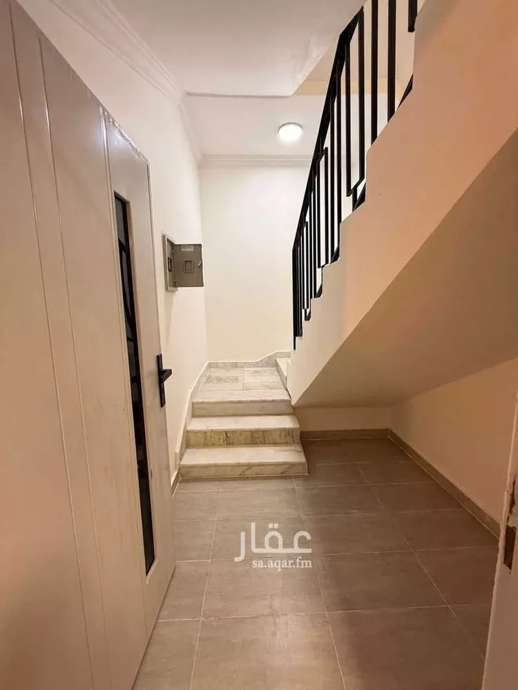 دور للبيع في حي الندوة, مدينة الرياض, منطقة الرياض صورة 3