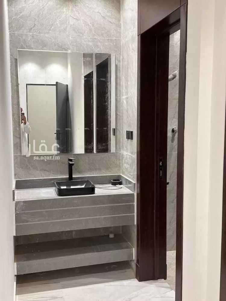 دور للبيع في شارع الضياء, حي الجنادرية, مدينة الرياض, منطقة الرياض صورة 4