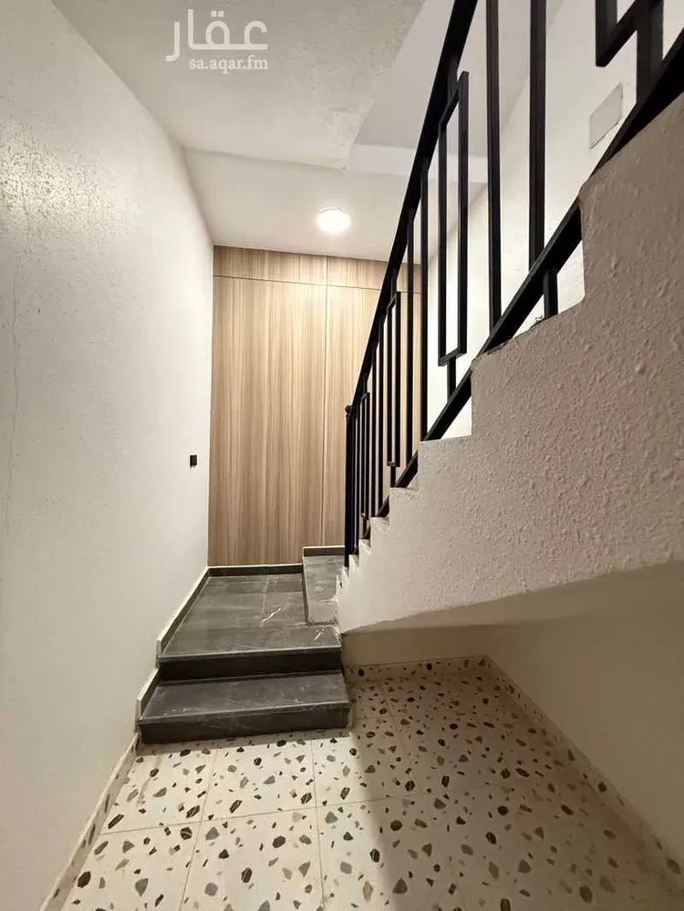 دور للبيع في حي الندوة, مدينة الرياض, منطقة الرياض صورة 3