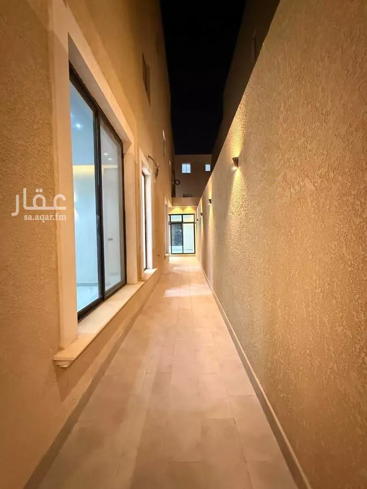 فيلا للبيع في شارع إبراهيم بن حسين, حي الرمال, مدينة الرياض, منطقة الرياض صورة 3