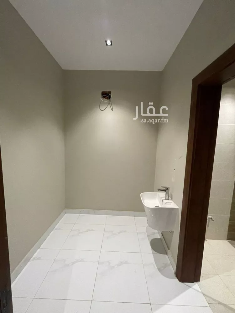 شقة للبيع في شارع الحكم بن عمرو, حي الرحاب 1, مدينة جازان, منطقة جازان صورة 4