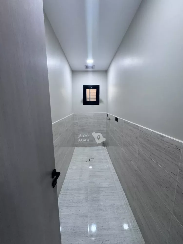 Floor for Sale in Jazan As Suways 14