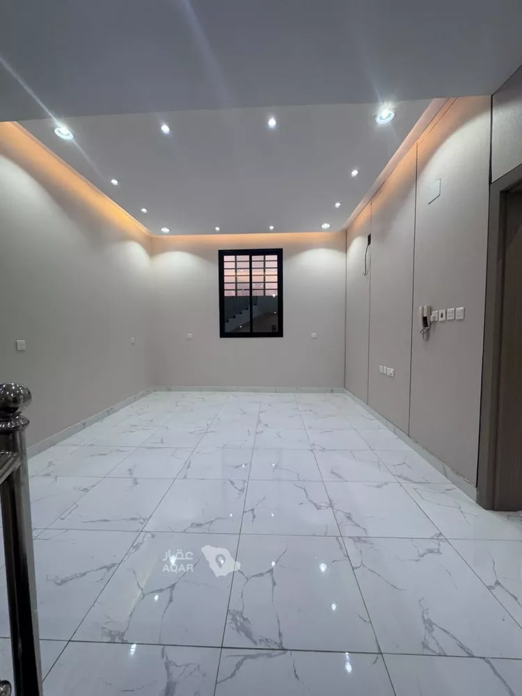 فيلا للبيع في شارع العزيزيه ومزارعها, حي الملك فهد, مدينة أبو عريش - أبو عريش, منطقة جازان 14
