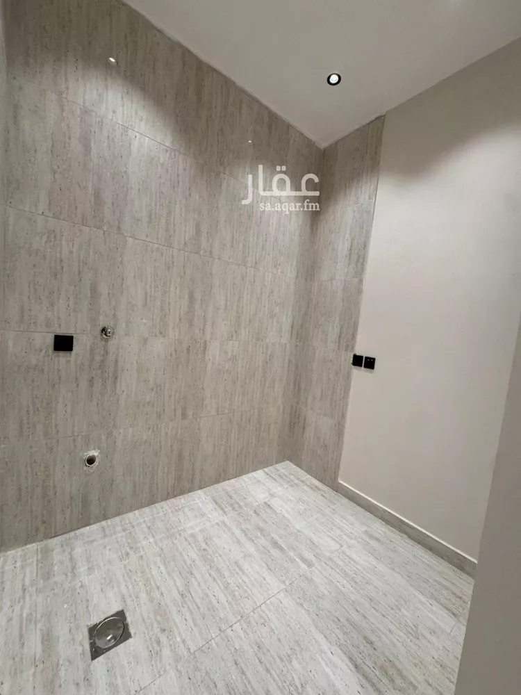 شقة للبيع في شارع شارع الامير بندر بن عبد العزيز, حي المحمدية 2, مدينة جازان, منطقة جازان صورة 5