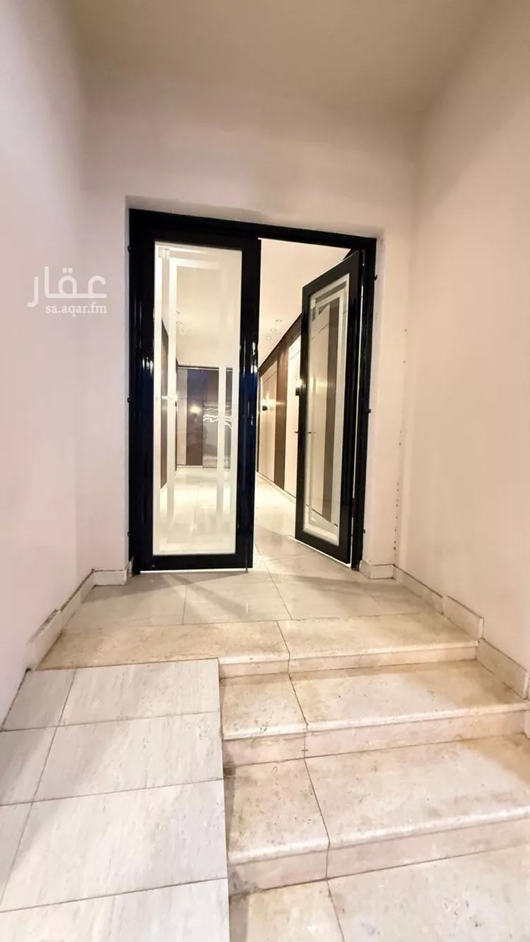 شقة للبيع في شارع أبو زكريا الزيتوني, حي الرحاب 1, مدينة جازان, منطقة جازان صورة 5