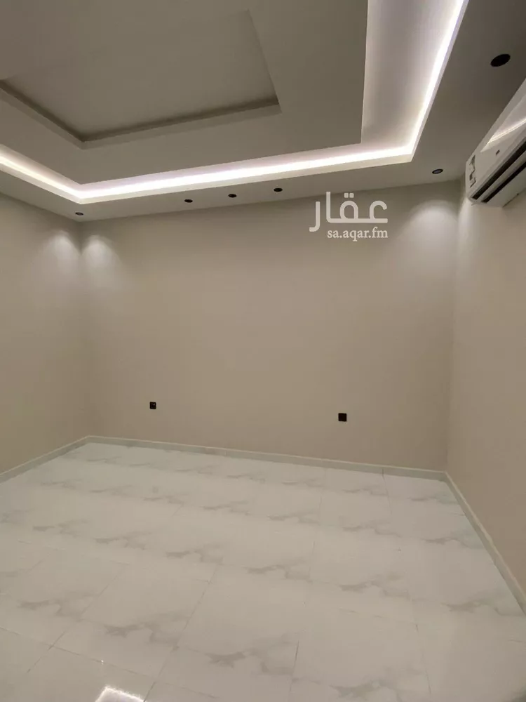 شقة للبيع في شارع عمر المختار, حي الرحاب 2, مدينة جازان, منطقة جازان صورة 2
