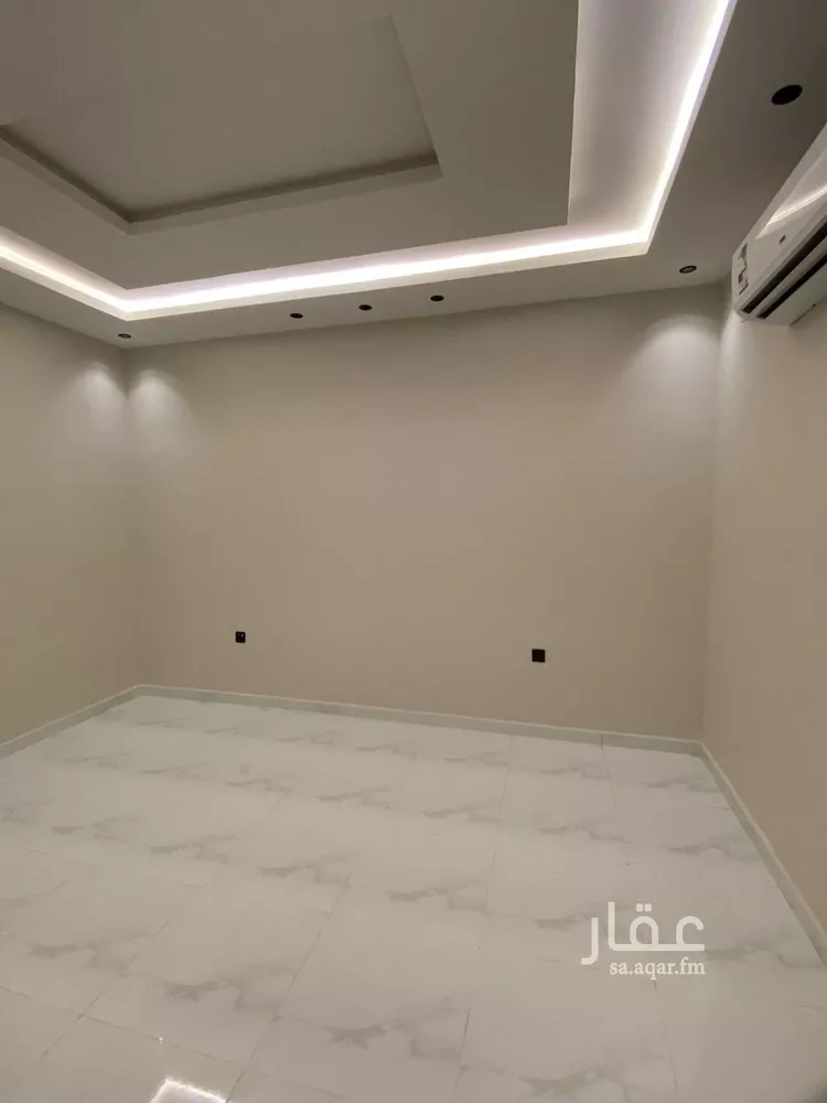 شقة للبيع في شارع عمر المختار, حي الرحاب 2, مدينة جازان, منطقة جازان صورة 2