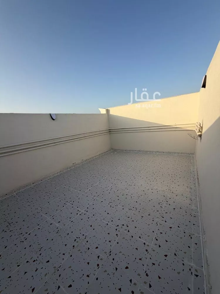 شقة للبيع في شارع شارع عثمان بن عفان, حي السويس 2, مدينة جازان, منطقة جازان صورة 2