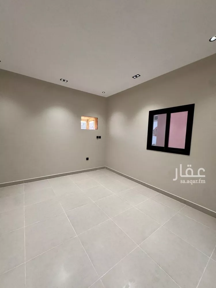 شقة للبيع في شارع شارع الامير ناصر بن عبد العزيز, حي الرحاب 1, مدينة جازان, منطقة جازان صورة 5