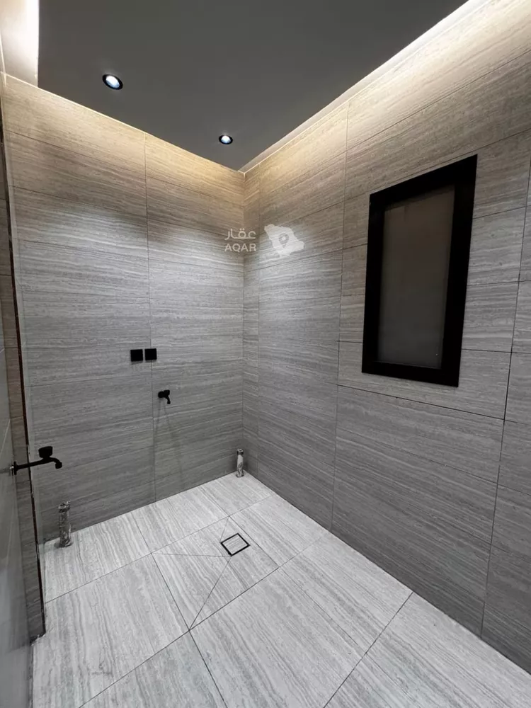 Apartment for Sale in Jazan Ash Shati 7
