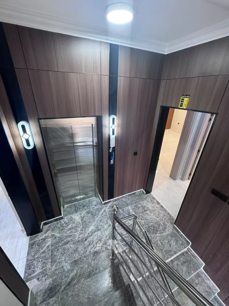 Floor for Sale in Jazan As Suways 15