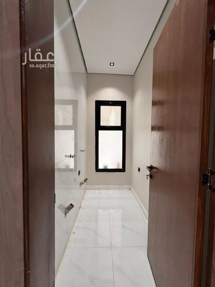 شقة للبيع في شارع ابي الحسن الاغر, حي السويس 1, مدينة جازان, منطقة جازان صورة 5