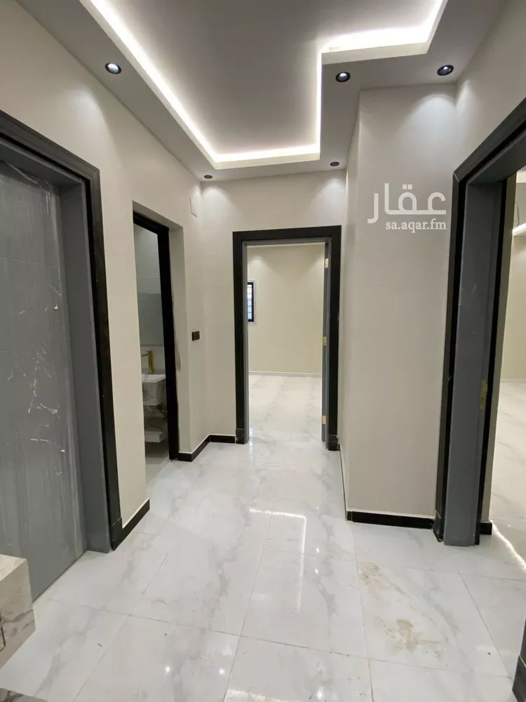شقة للبيع في شارع عمر المختار, حي الرحاب 2, مدينة جازان, منطقة جازان صورة 3
