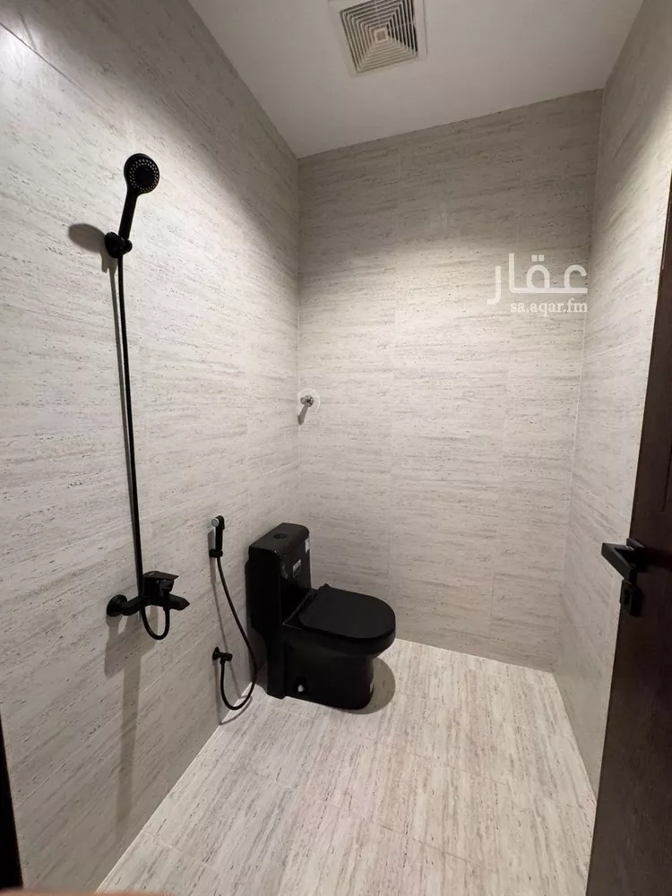 شقة للبيع في شارع فاطمة الزهراء, حي الرحاب 1, مدينة جازان, منطقة جازان صورة 3