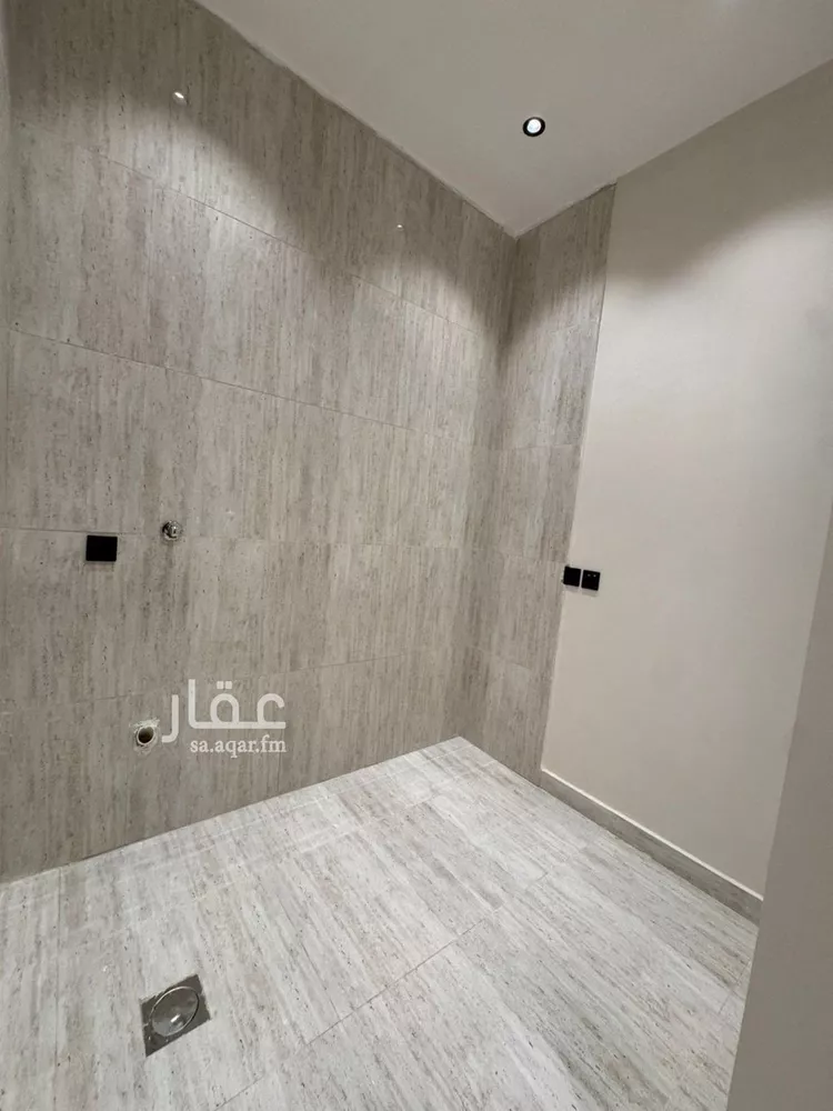 شقة للبيع في شارع شارع الامير بندر بن عبد العزيز, حي المحمدية 2, مدينة جازان, منطقة جازان صورة 5