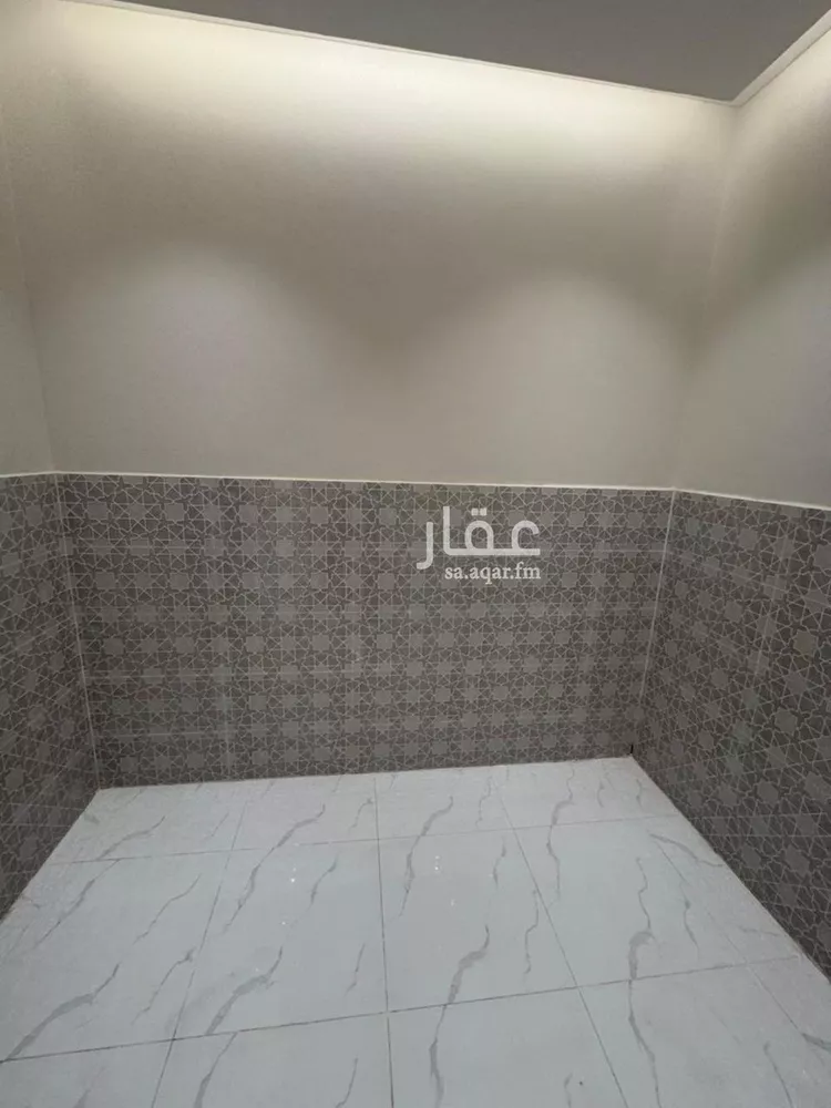 شقة للبيع في شارع شارع الامير بندر بن عبد العزيز, حي المحمدية 2, مدينة جازان, منطقة جازان صورة 2