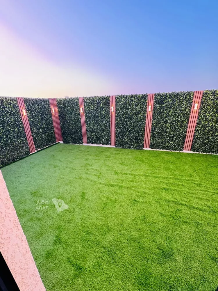 Floor for Sale in Jazan As Suways 15