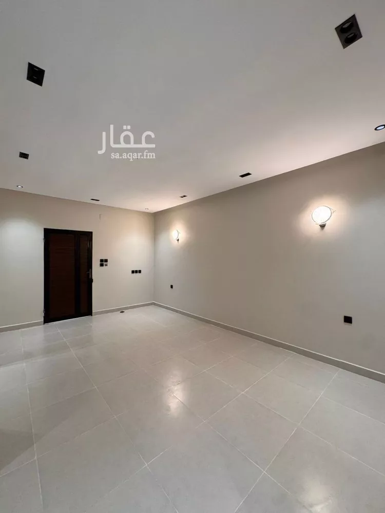 شقة للبيع في شارع شارع الامير ناصر بن عبد العزيز, حي الرحاب 1, مدينة جازان, منطقة جازان صورة 3