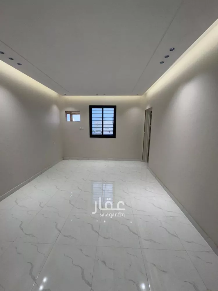 شقة للبيع في شارع شارع الامير بندر بن عبد العزيز, حي المحمدية 2, مدينة جازان, منطقة جازان صورة 5